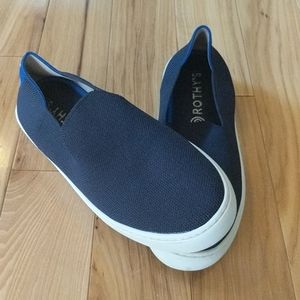 EUC Deep Navy slip on sneaker